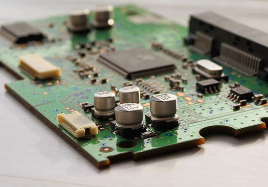 PCB制板工藝中的過(guò)孔塞油是什么意思？
